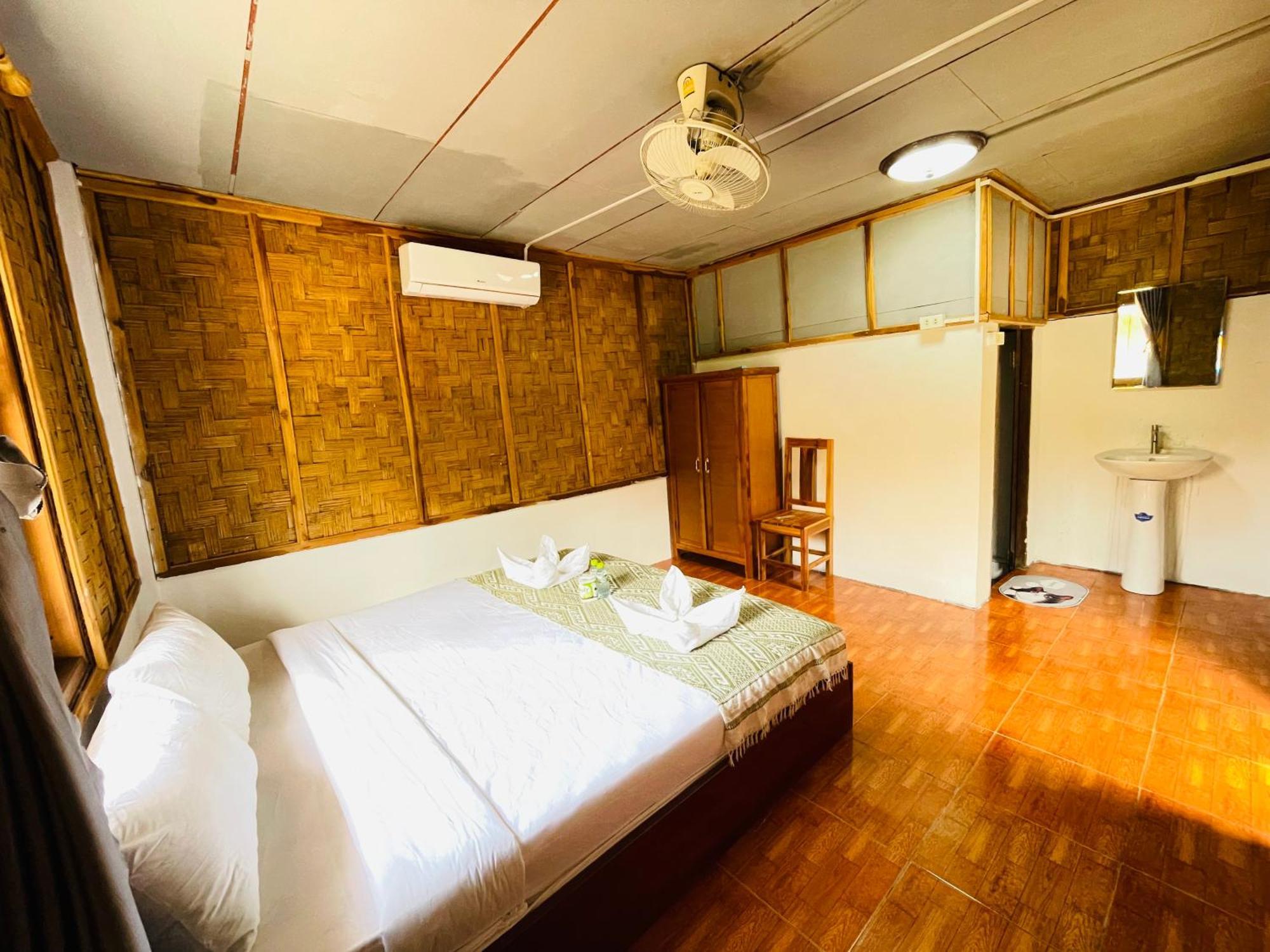 Nong Khiaw Ing Ing Mountain View Bed & Breakfast Eksteriør bilde